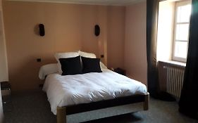 Hotel Bouloc  2*