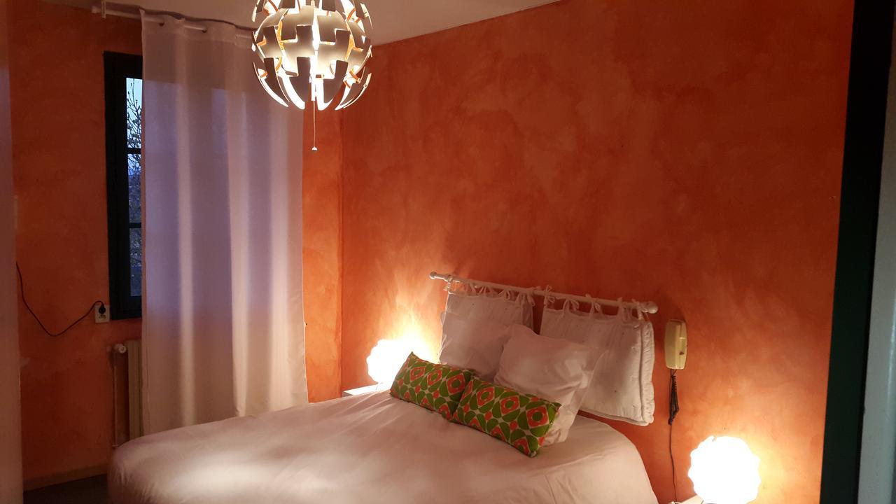 Hotel Bouloc Gabriac  Extérieur photo